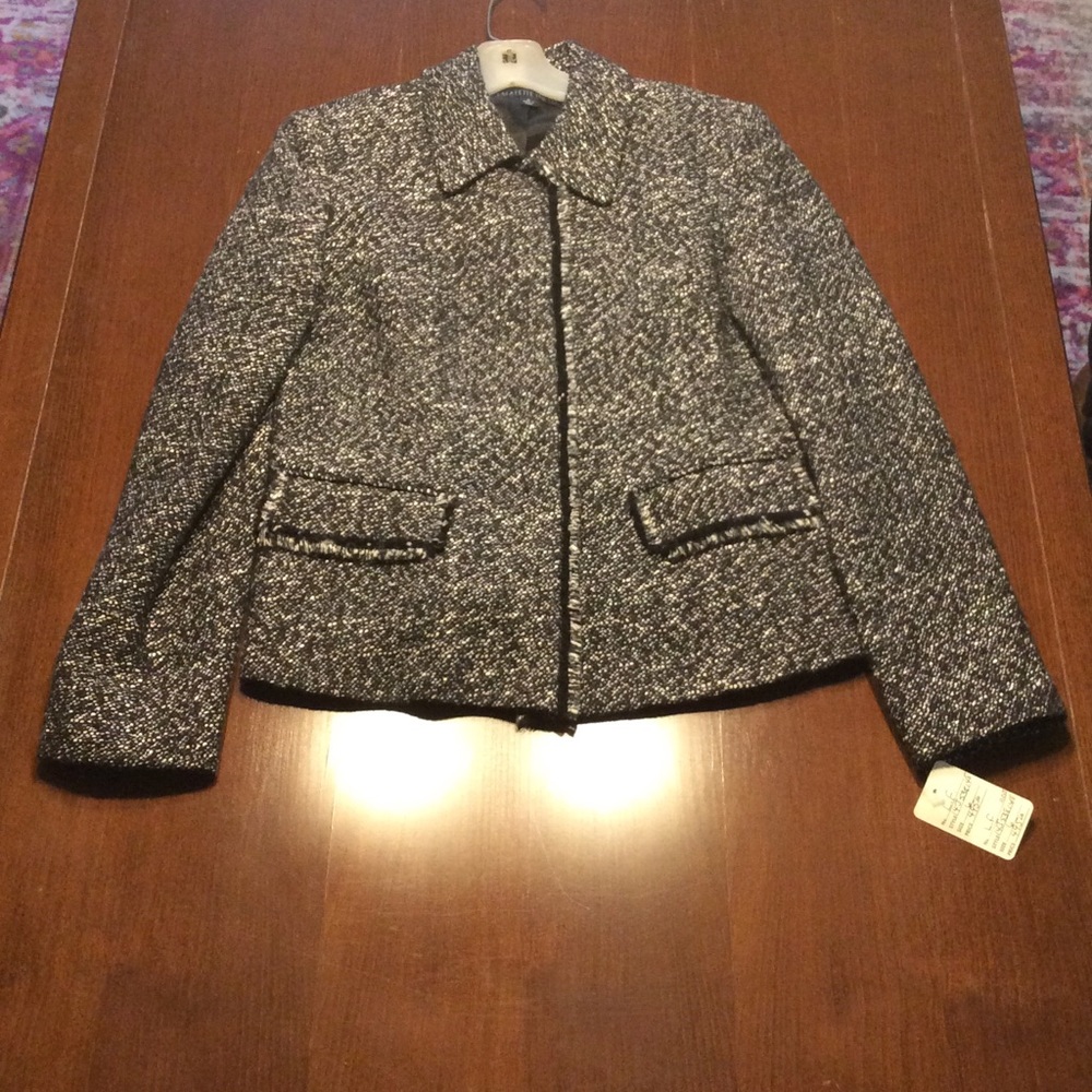 Lafayette 148 black and white tweed jacket Size 6